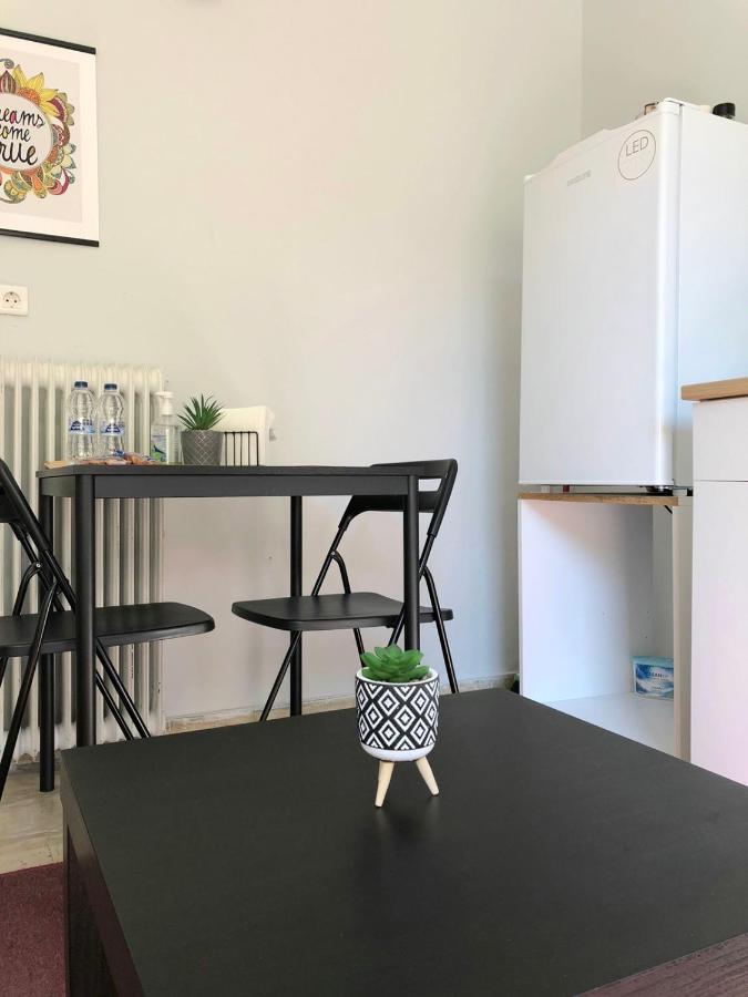 Lysandros Comfortable Apartments In Athens, Near The Metro Exterior foto